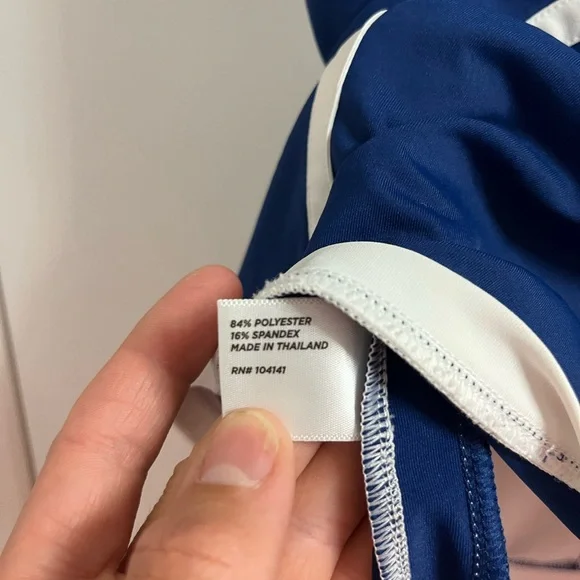 Lady Hagen White and Navy Sleeveless Blouse - Picture 4 of 6